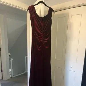 Burgundy Vince Camuto Velvet Gown Vince Camuto Dresses Like New